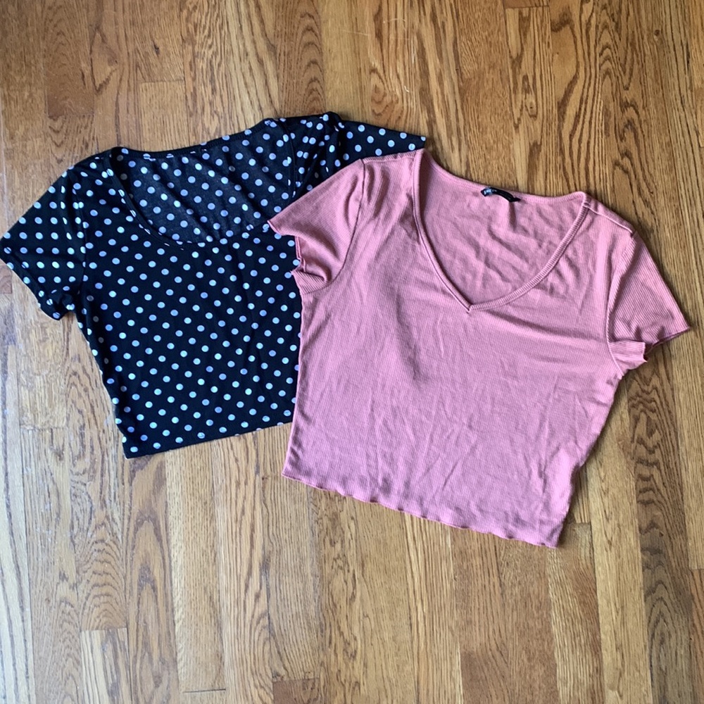 3/$30 Super cute 2 pack crop t shirt lot